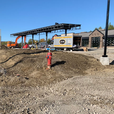 Travaux d'excavation et mise en place d'&eacute;gouts pluviaux et sanitaires &agrave; Pr&eacute;vost